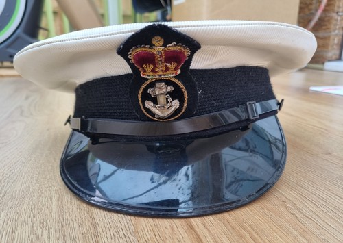 Royal navy petty officer - royal, officer's